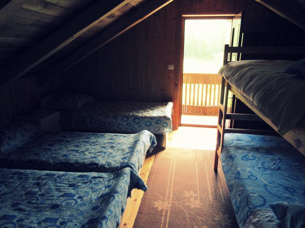 Kamp Rut Hostel Kobarid Exterior photo